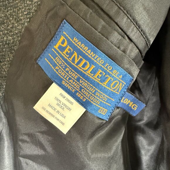Pendelton Wool Blazer men's 42 Long Grey 100% Virgin 2 Button Front Inside Pocke - Picture 7 of 11